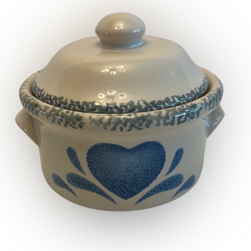 VTG Corelle Blue and White Ceramic Sugar Bowl with Heart Design Small